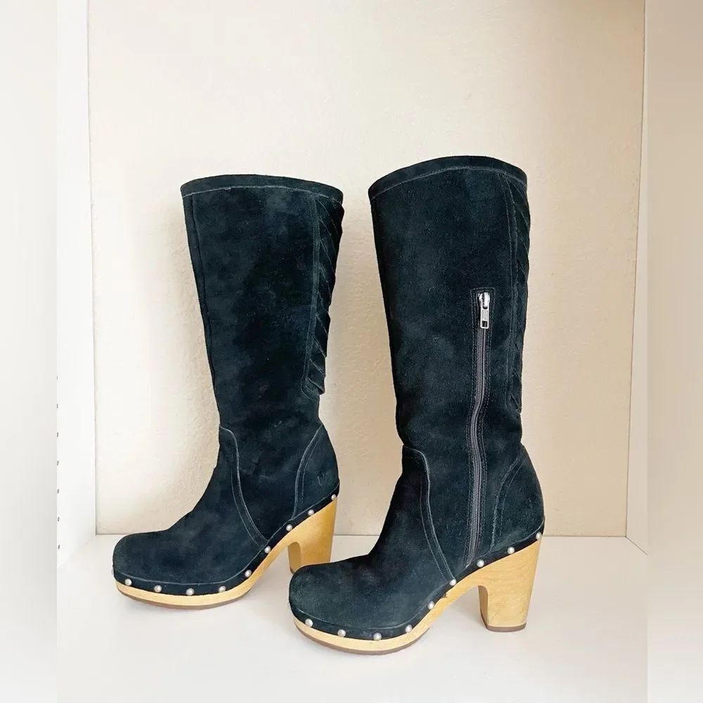 UGG Rumer Tall Black Suede Heeled Boot Size 8